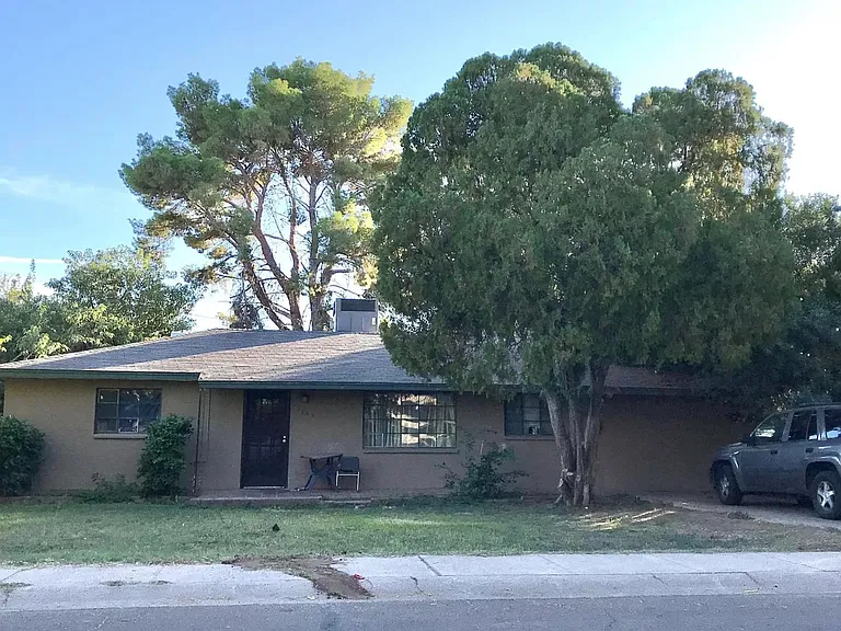 1443 E Cedar St — Photo 1