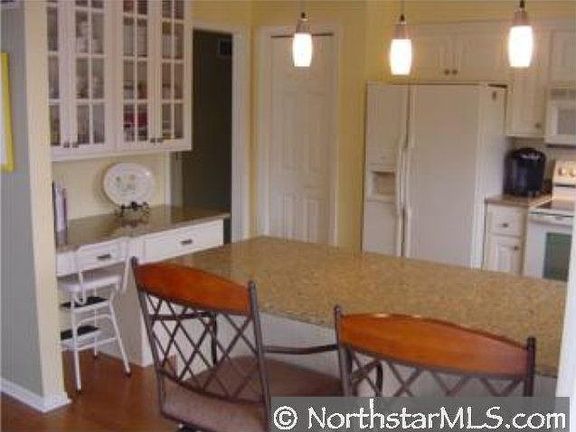 4th image of 30576 Cedar Ln