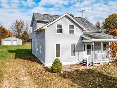 208 E Erie Rd, Temperance, MI, 48182