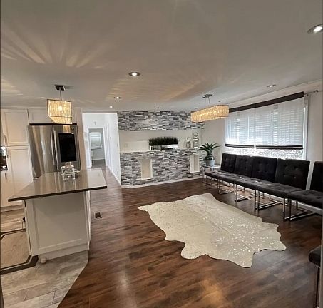 2nd image of 182 Martin Ave #2