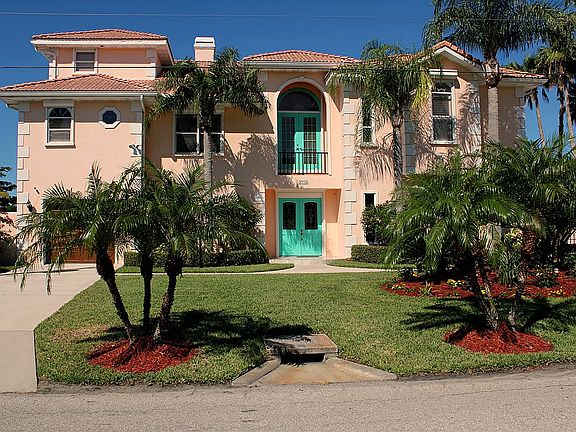 3rd image of 2714 Palma Sola Blvd