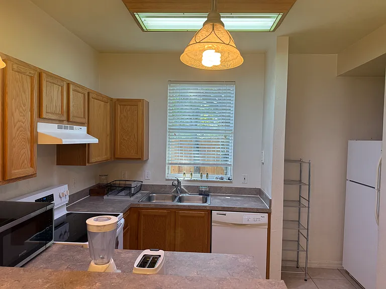 3584 SW 30th Way #124 — Photo 2