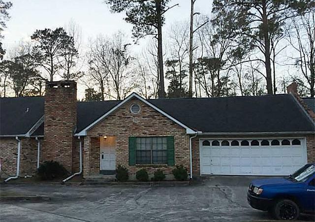 1st image of 103 Wildwood Dr