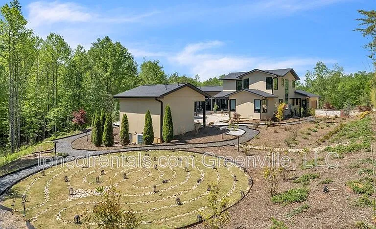 128 Sanctuary Ln — Photo 35