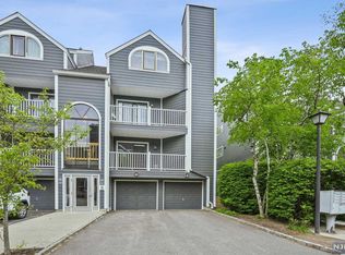 7 Triumph Ct #B, East Rutherford, NJ 07073