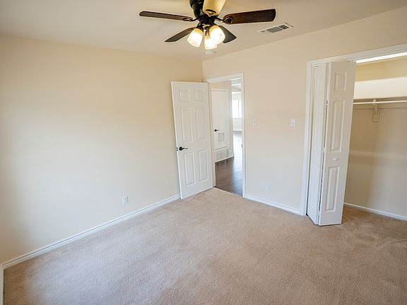 5th image of 321 Rockylane Dr