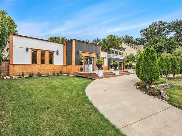 1425 E 76th Ter, Kansas City, MO 64131