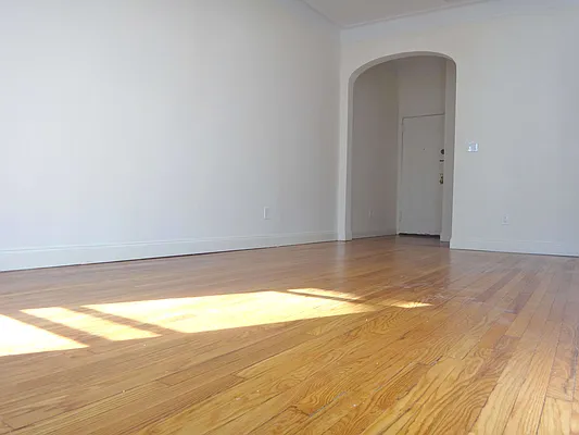 Rented by Paley Management | media 14