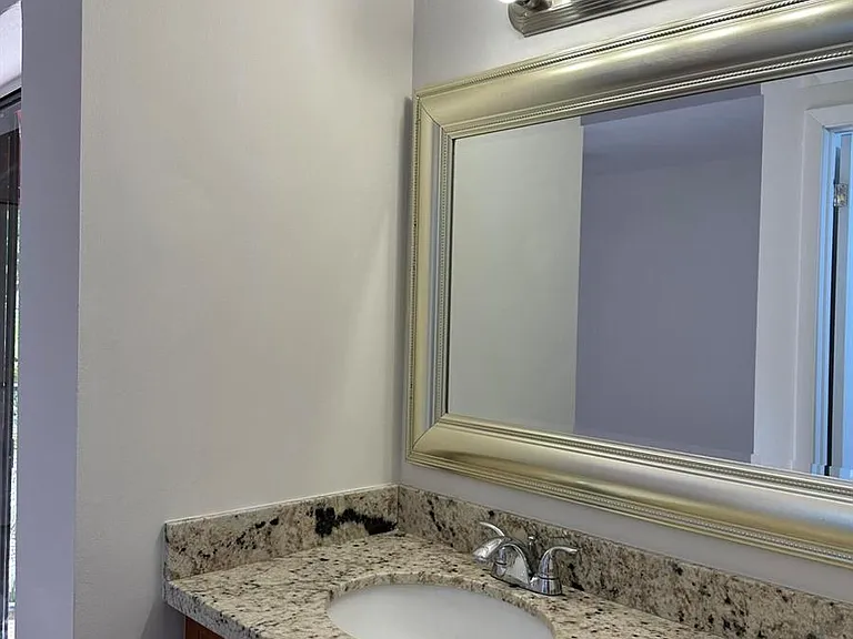 8074 Severn Dr — Photo 22