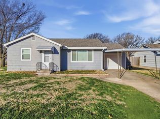719 N Main St, Garden Plain, KS 67050