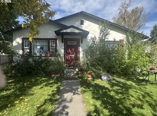 890 Valley Ave, Baker City, OR 97814