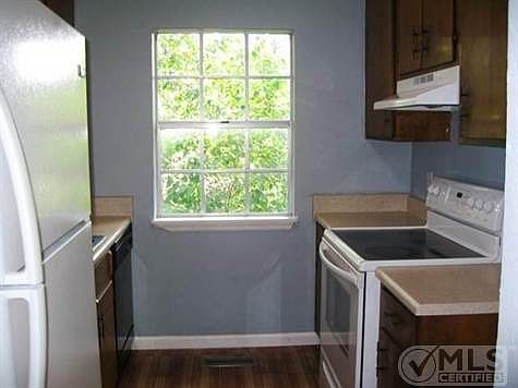 2nd image of 2509 Colleen Dr #3