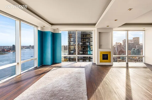 Sold by Corcoran | media 23