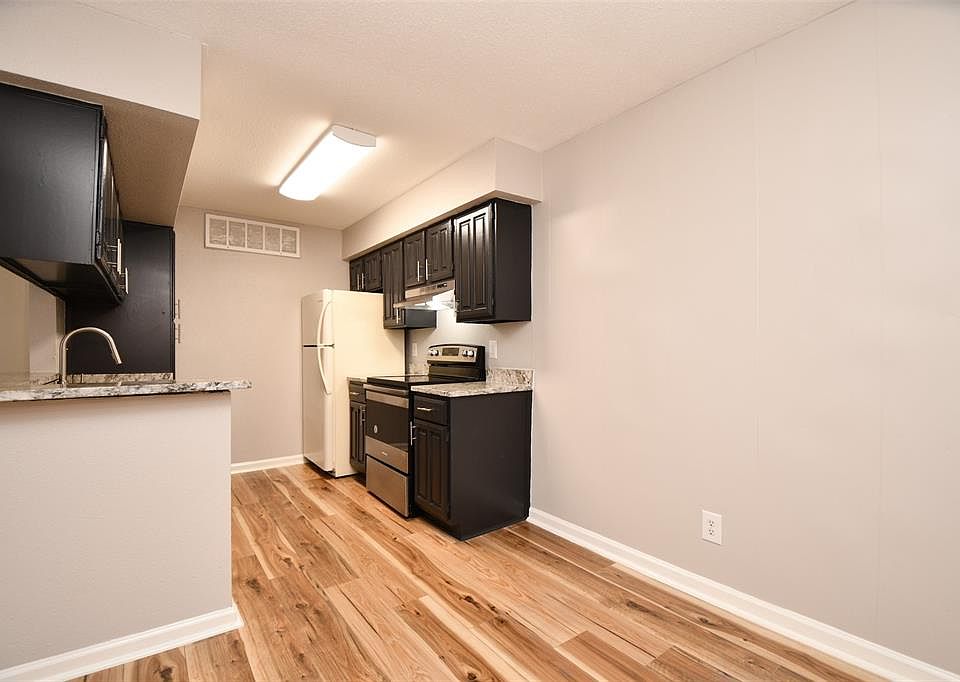 Woodforest Condominiums 12955 Woodforest Blvd Houston, TX Zillow