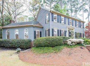 1802 Lakeshore Dr, Fayetteville, NC 28305