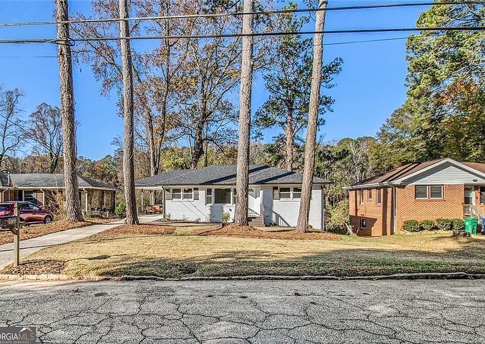 1st image of 1723 Capistrana Pl