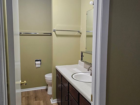 5th image of 1663 N Marlan Ave
