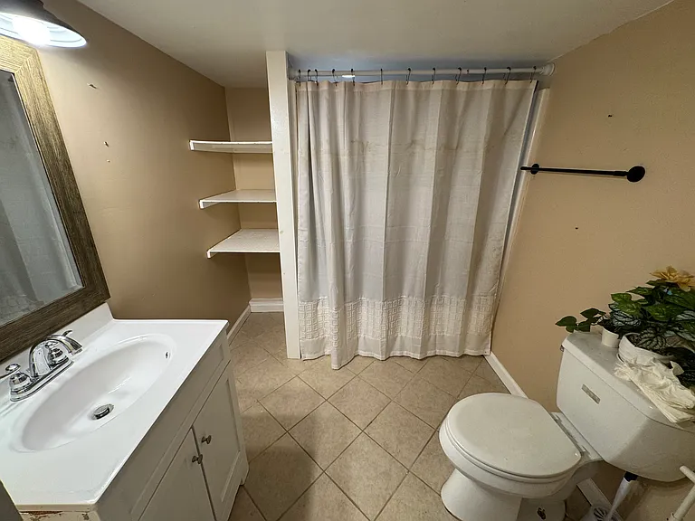 36634 Newberry Bluff Cir — Photo 4