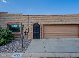 9055 E Calle Norlo, Tucson, AZ 85710