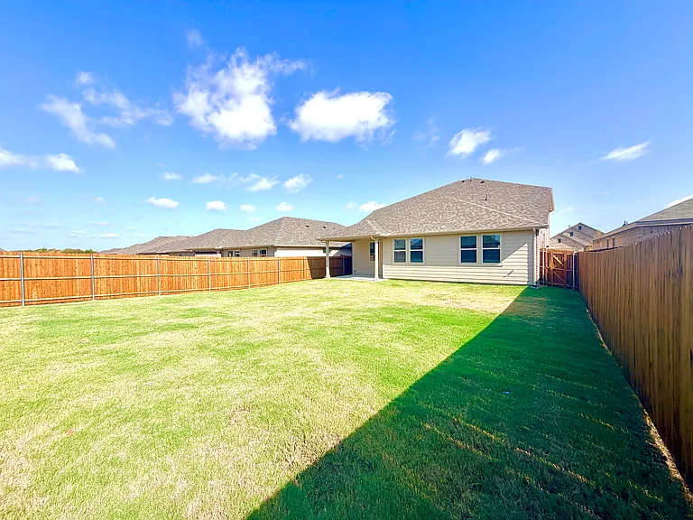 1609 Gulin St — Photo 38