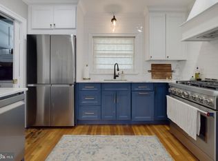 808 Manatawna Ave, Philadelphia, PA 19128