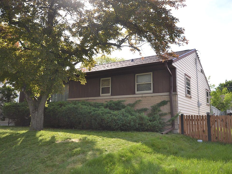 1st image of 7828 W Grantosa Dr