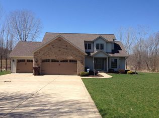 6336 Harbor Dr NW, Canton, OH