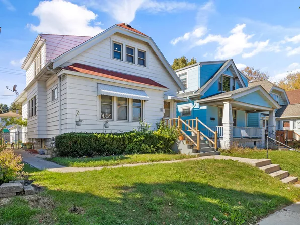 1949 S 68th St, West Allis, WI 53219