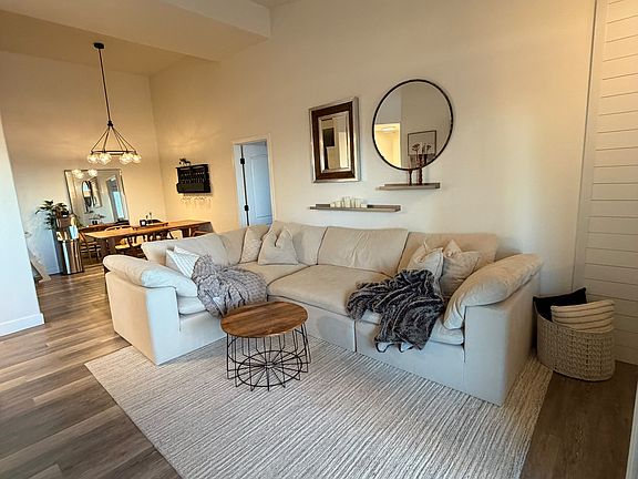 3rd image of 700 Carnegie St APT 1224