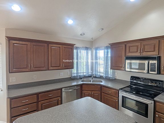 5 Kitchen View 2_10132025