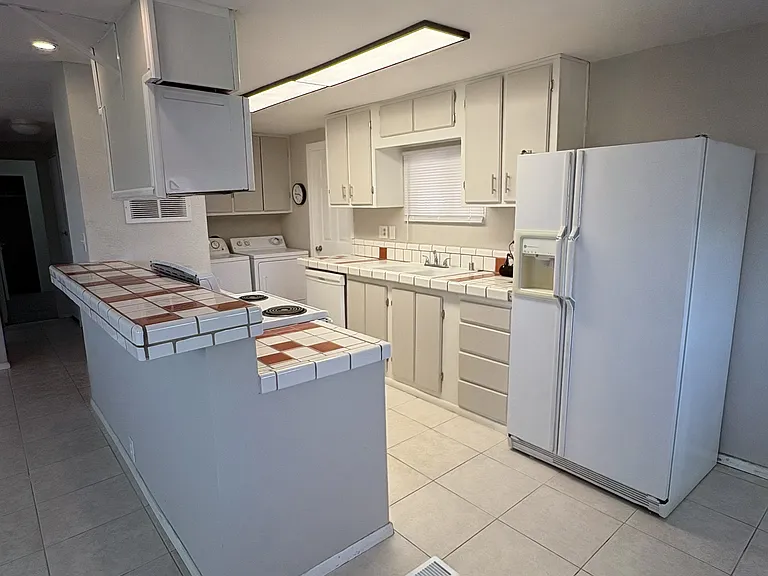 1502 Trane Rd — Photo 5