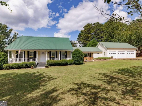 1030 Country Club Ln, Union Point, GA 30669