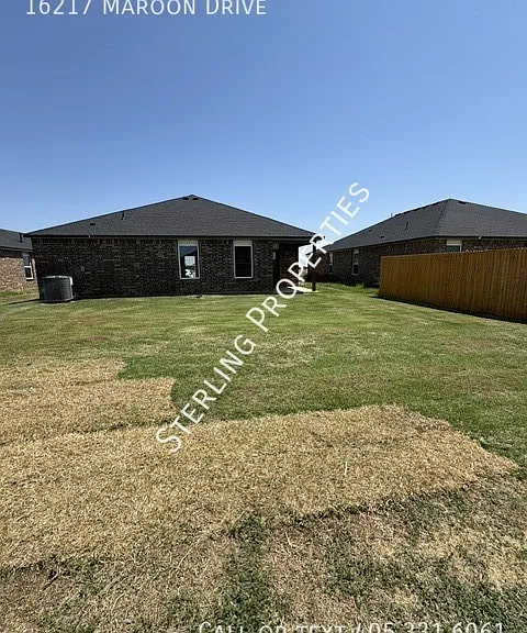 16217 Maroon Dr — Photo 21