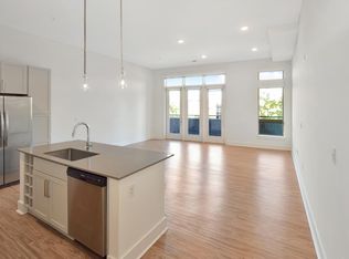 101 S Tryon St, Charlotte, NC 28280