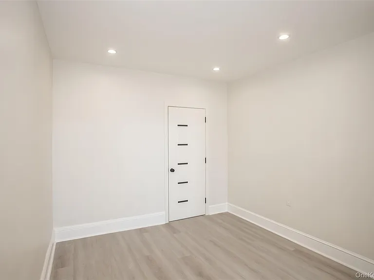 67-17 Myrtle Ave #3F — Photo 10
