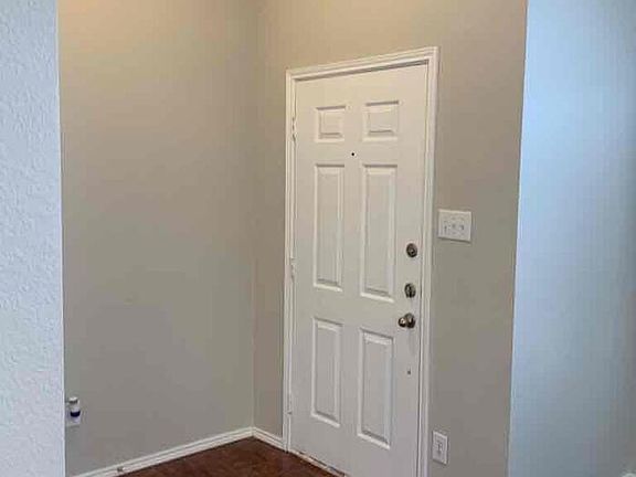 2nd image of 1551 Sunny Meadow Dr