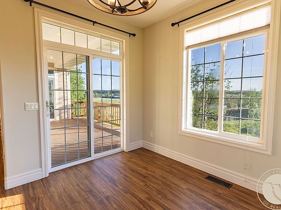 5th image of 3442 Castle Pines Dr