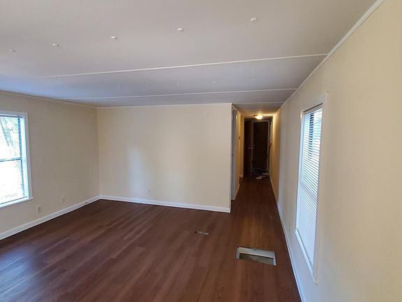 3rd image of 12494 Royal West Dr