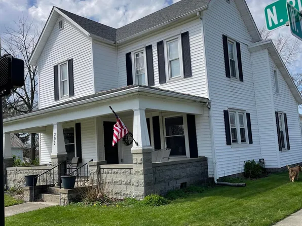 209 N Pike St, Anna, OH 45302