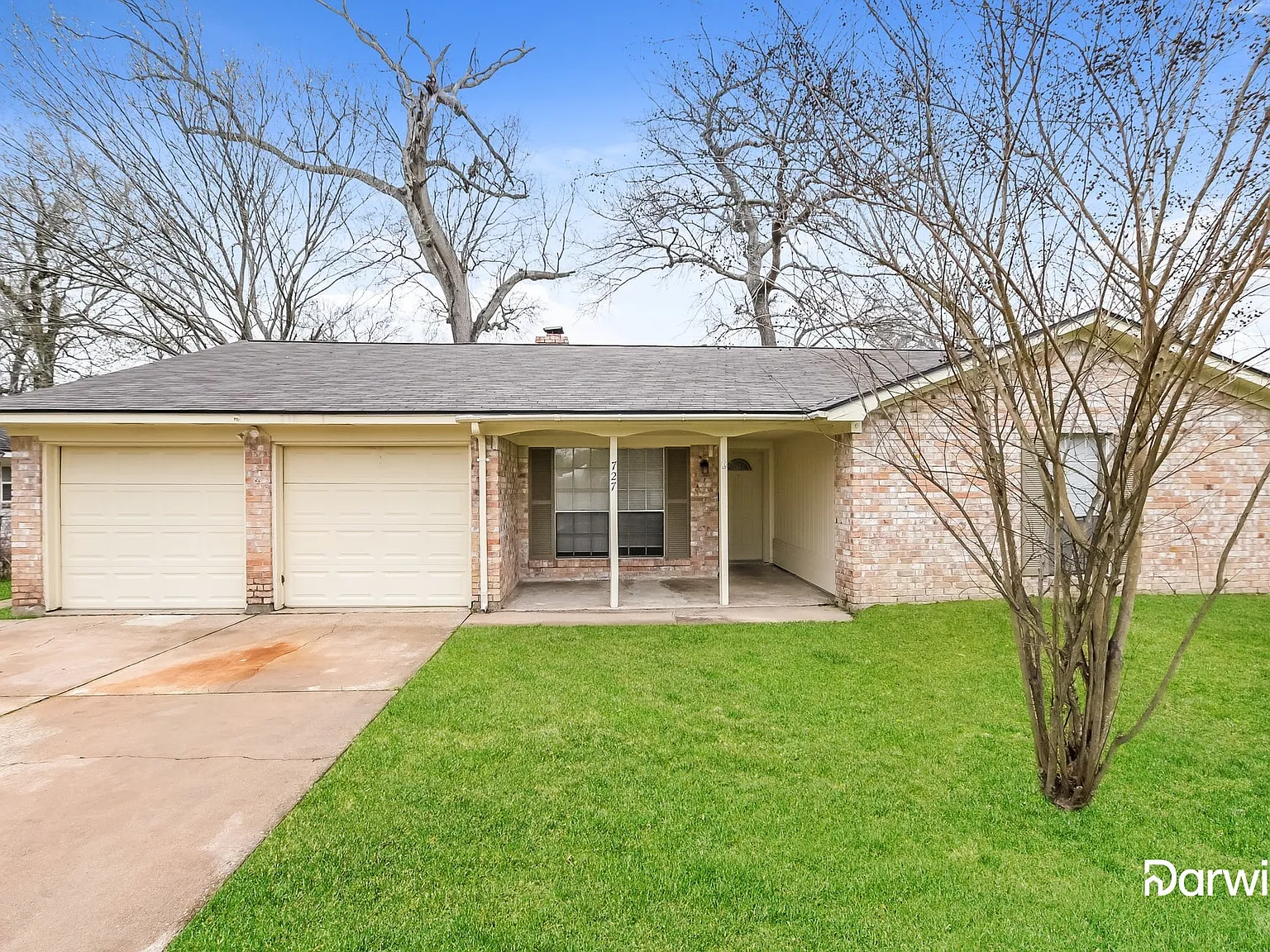 3 bed, 2.0 bath, 1703 sqft, $1,625 — Photo 1
