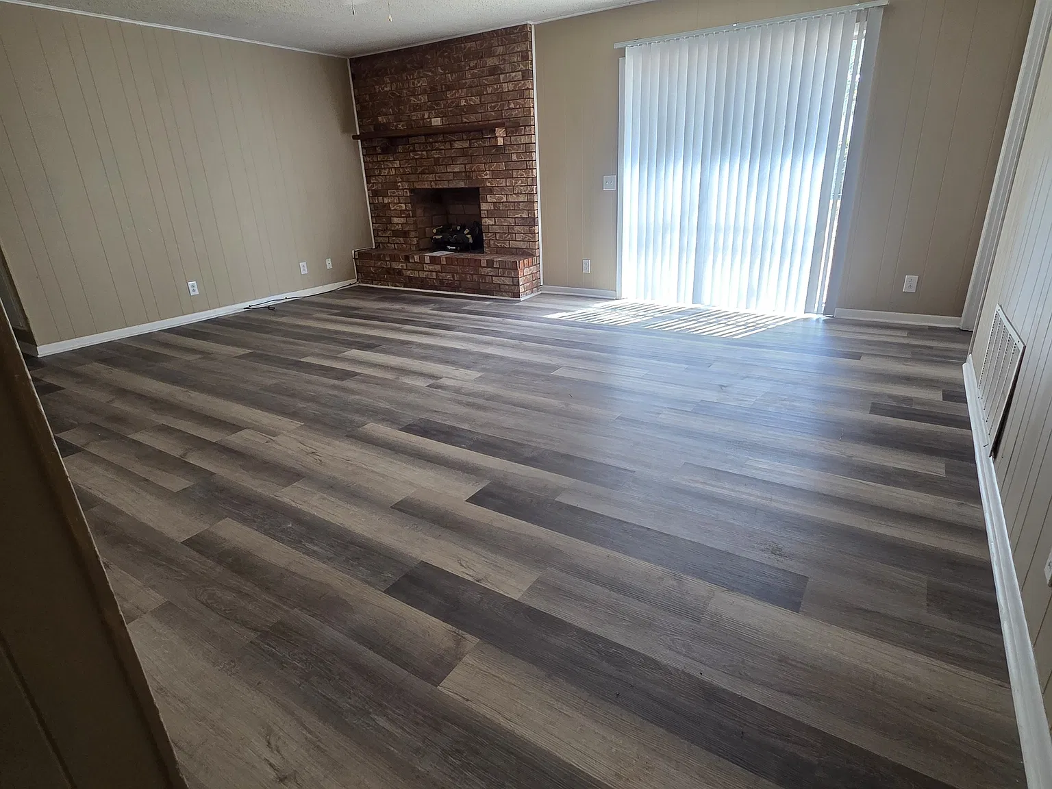 110 E. Pioneer Street - Witterstaetter - 1 — Photo 2