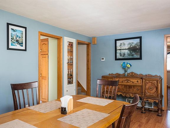 view 2 dining/living