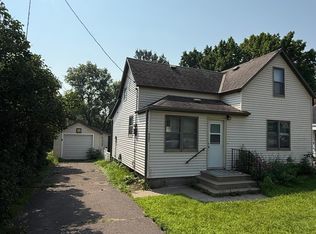 9391 Cable Rd, Little Falls, MN 56345