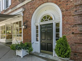 3 Palmer Sq W, Princeton, NJ 08542