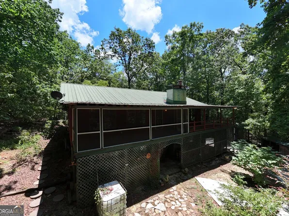 157 Deavours Ln, Cleveland, GA 30528