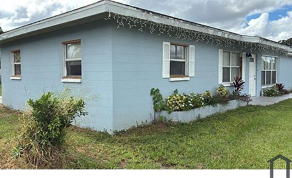 2nd image of 304 Leeland Heights Blvd W