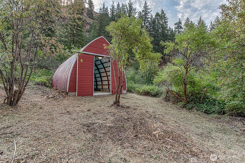 2nd image of 8979 Olalla Canyon Road