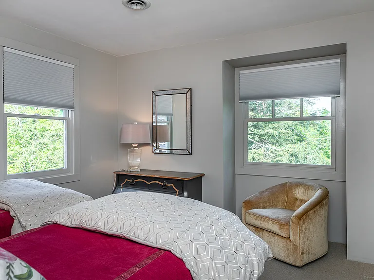 102 Westwoods Rd #1 — Photo 21