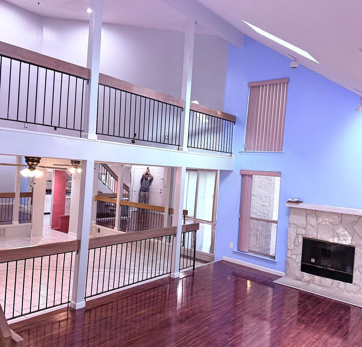 2 bed, 2.5 bath, 1604 sqft, $3,200 — Photo 1