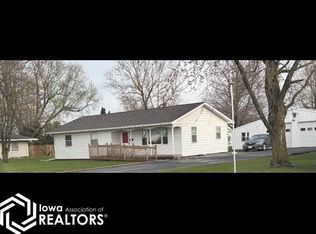 808 W North St, Moravia, IA 52571